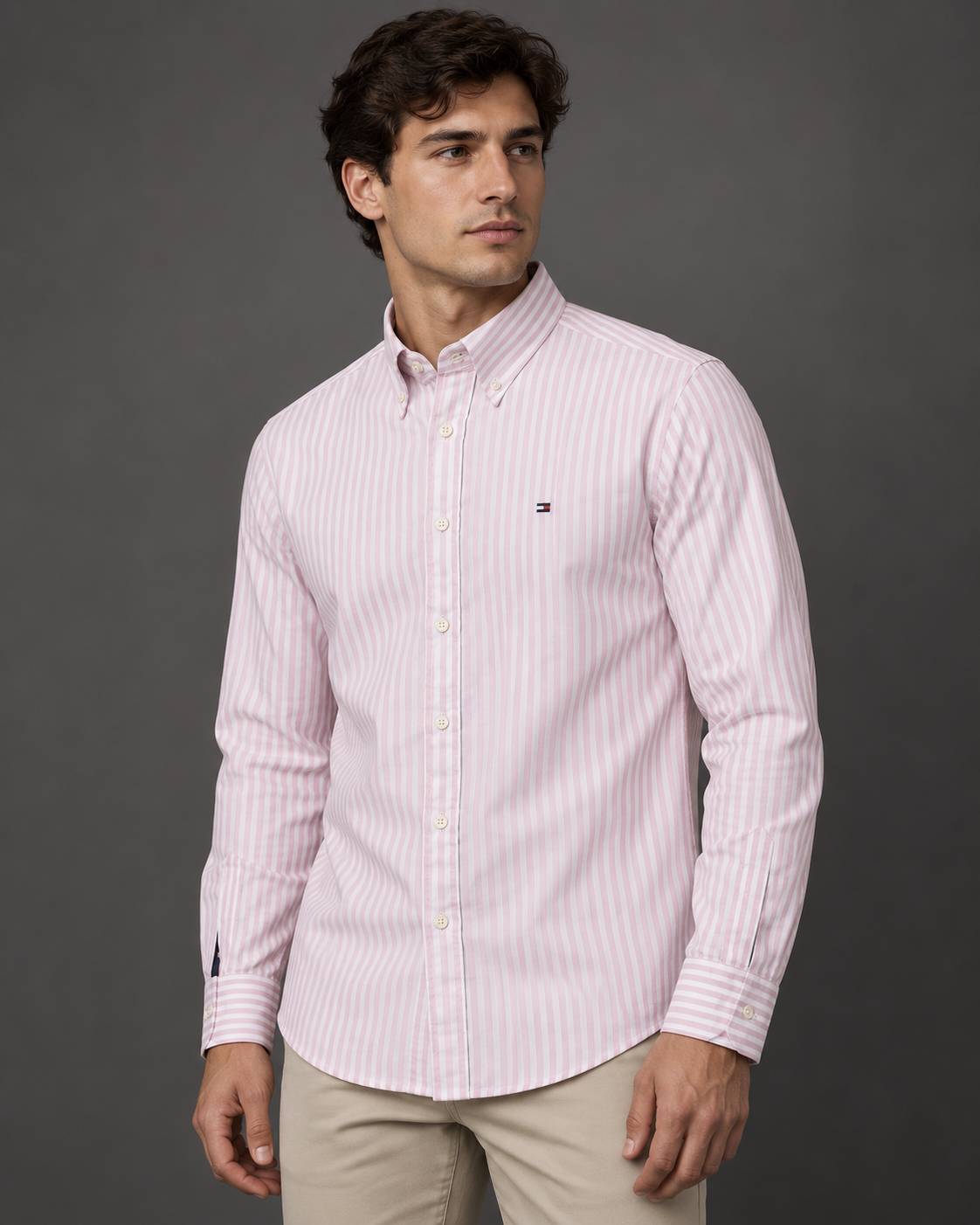 Men’s Light Pink Long-Sleeve Button-Down Shirt