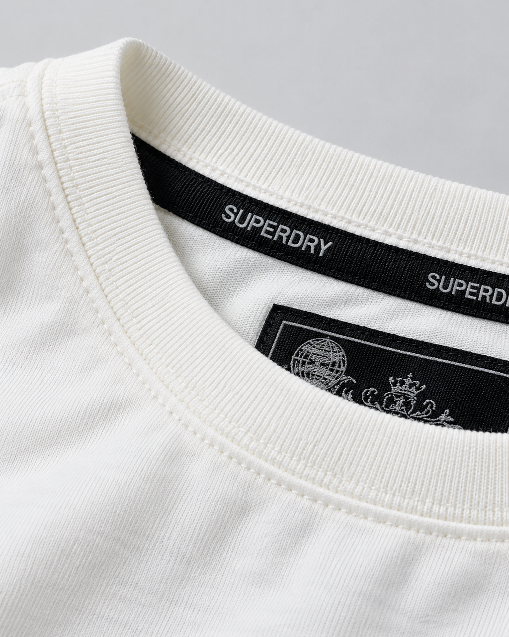 Superdry Eagle Graphic T-Shirt – Off White